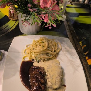 lomo en salsa de vino