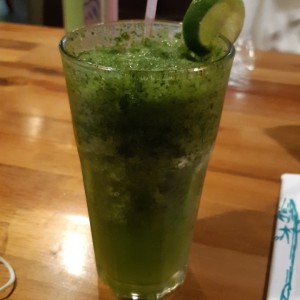Limonada de yerbabuena
