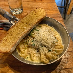 fettuccine alfredo