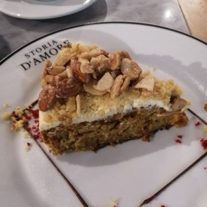 Torta de zanahoria con frutos secos