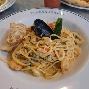 pasta con mariscos