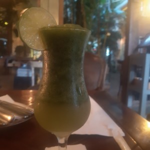 Limonada con Albahaca 
