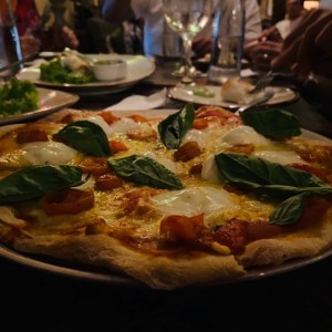 Pizza napolitana