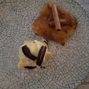 Torreja con helado 