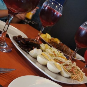 Acompañantes de rodizio y tintos de verano ¡delicioso! 