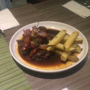 lomo saltado
