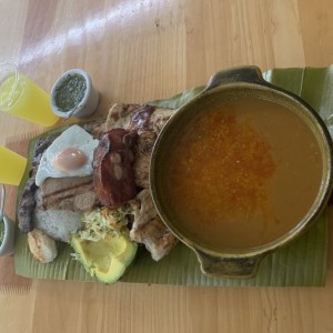Montañera Parrillada con naranjada