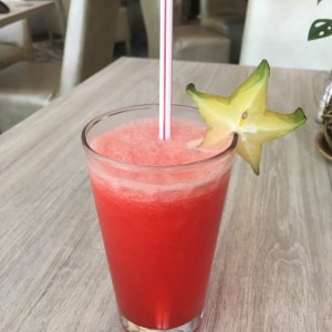 Limonada de cereza