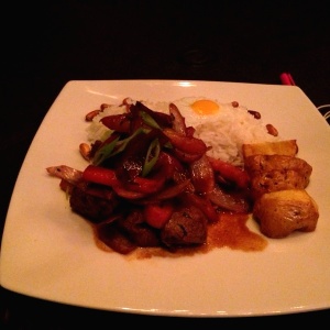 Lomo saltado