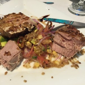 atun en costra de quinua