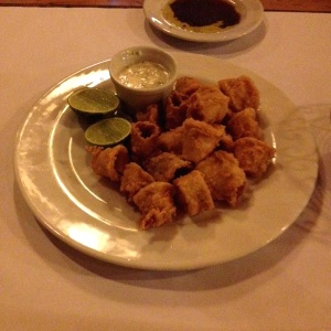 Calamares apanados, ENTRADA