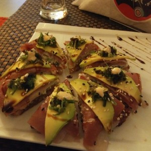 Tu sushi pizza.