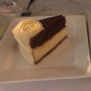 RedVelvet Cheskake