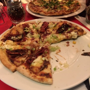 Pizza Soho y Carbonara 