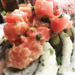Spicy tuna roll