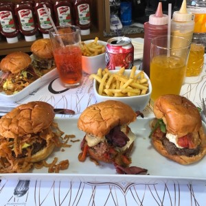 Trio de hamburguesas