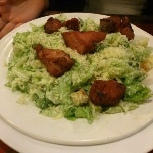 Ensalada cesar con cochino