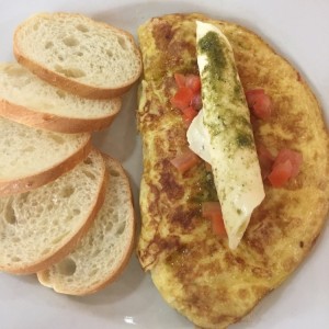 Omellet Capresa