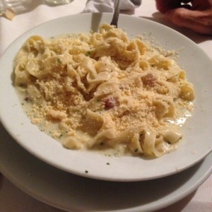 Tallarines a la carbonara