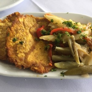 Tostones y Vegetales muy buenos..!