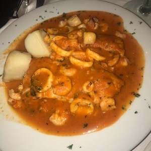 Curvina a la Marinera, Espectacular