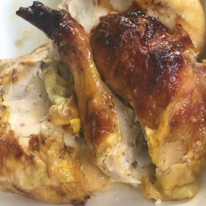 Pollo en Brasas, Delicioso