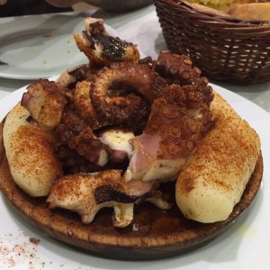 pulpo a la gallega