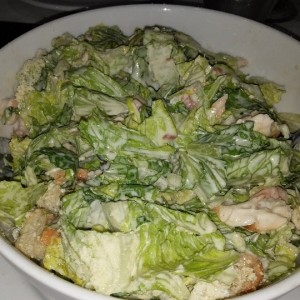 ensalada cesar mileniun con pollo y camarones