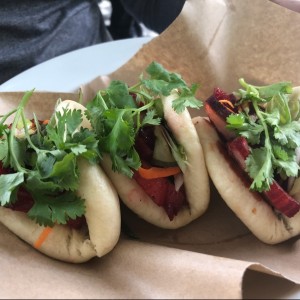 pan andino con cerdo chino