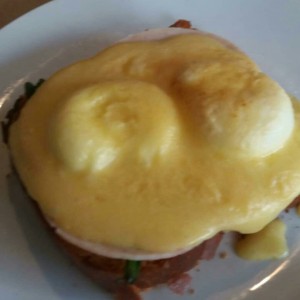 huevos benedictinos