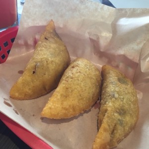 empanadas de maiz pilado