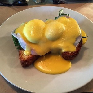 huevos benedictinos
