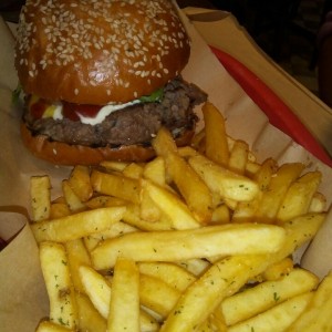 Hamburguesa de la casa