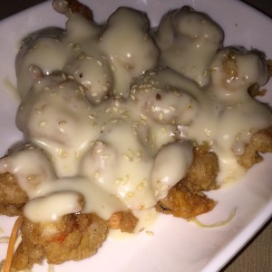 Langostinos en salsa blanca del chef