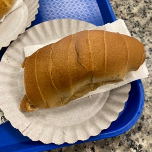 Cachito jamon de pavo y paisa