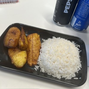 Arroz y tajadas