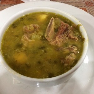 Sopa de res