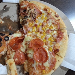 Pizza cuatro estaciones 