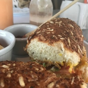 sandwich de pernil