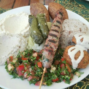 Plato mixto