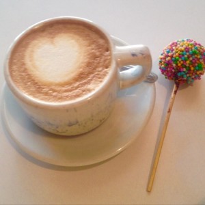 Cafe con Leche y Chupeta Trufa