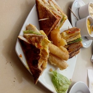Club House (01)