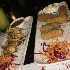 Gyosas Y Croquetas de Cangrejo