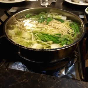 sopa mongolesa en fogon