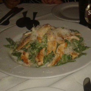 Ensalada cesar con pollo