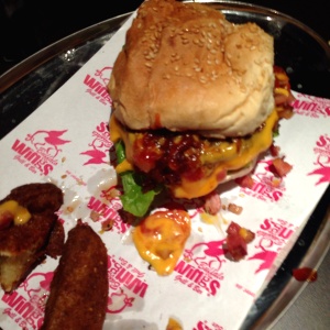Hamburguesa Miguel Cabrera