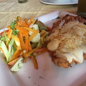 Supreme de pollo a la parmesana, muy bueno!