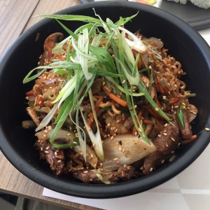 Wok Ramen con Camaron y Lomito