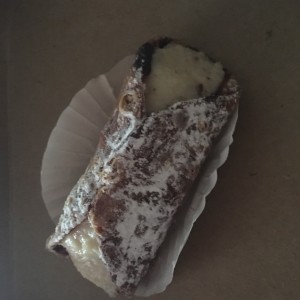 canoli siciliano 