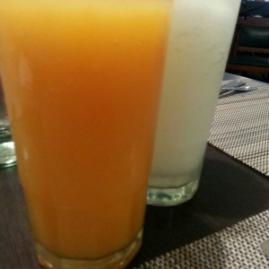 limonada y jugo de lechoza
